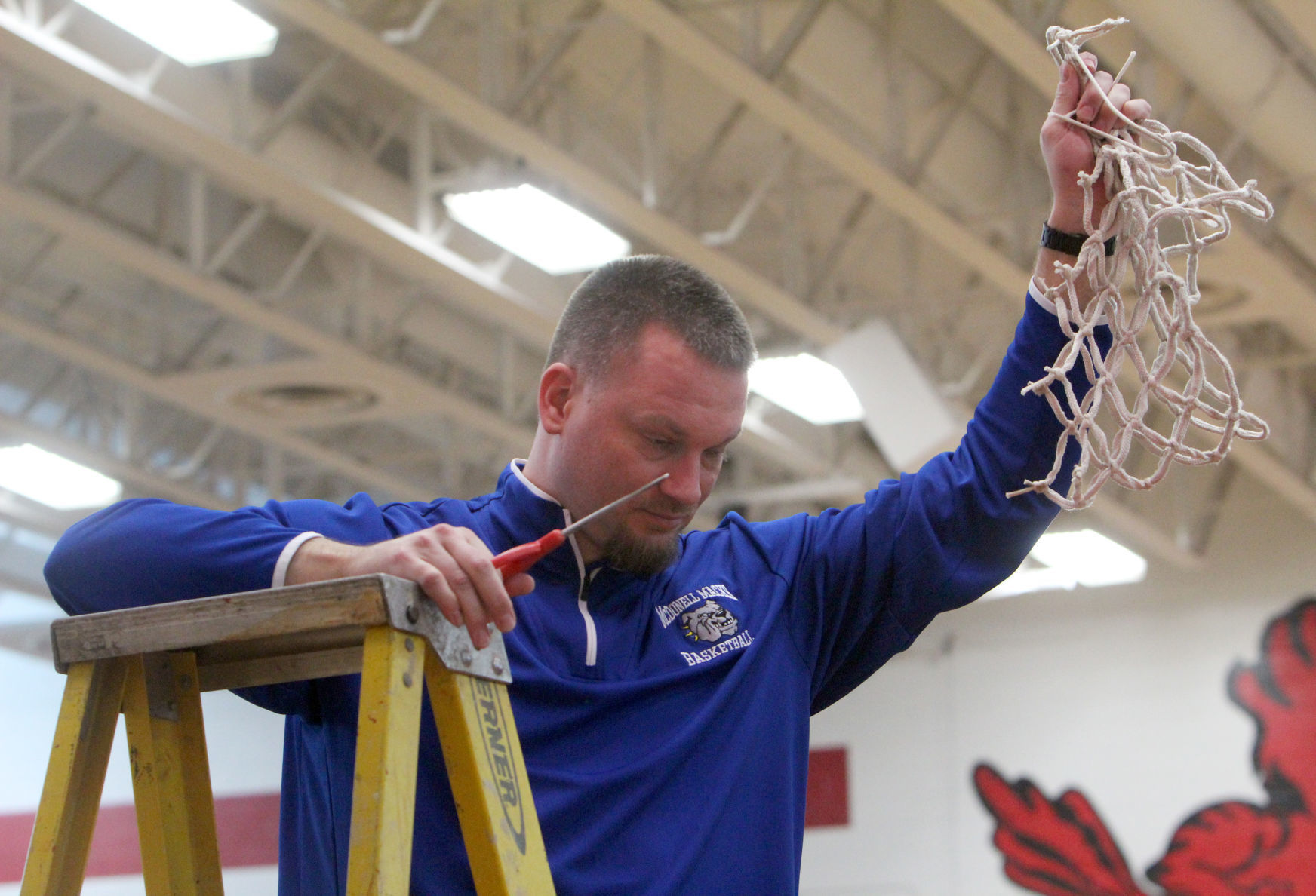 McDonell boys basketball vs Luck at Chi-Hi 3-9-19